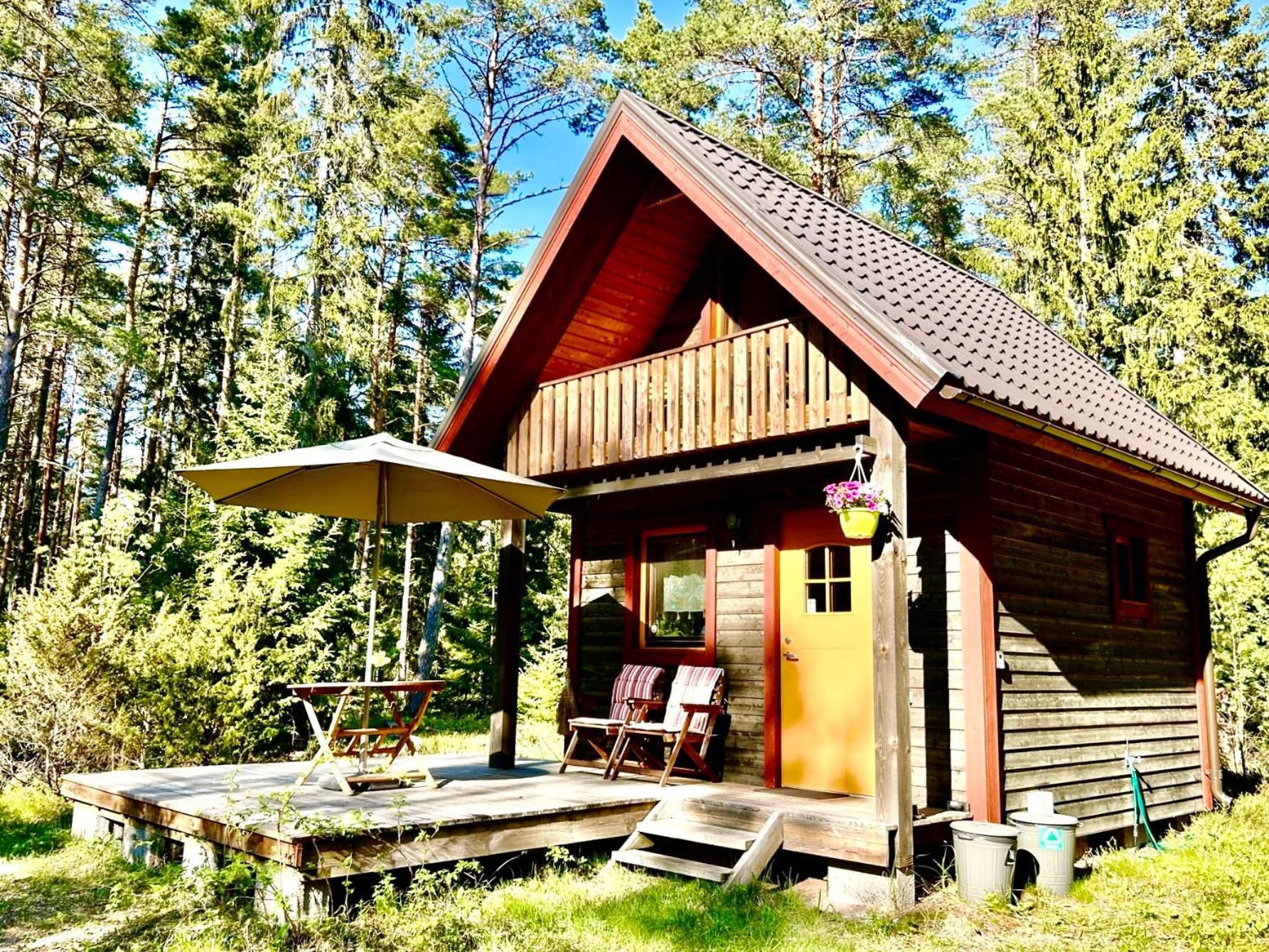 Veela Metsamaja Noarootsi Exterior foto