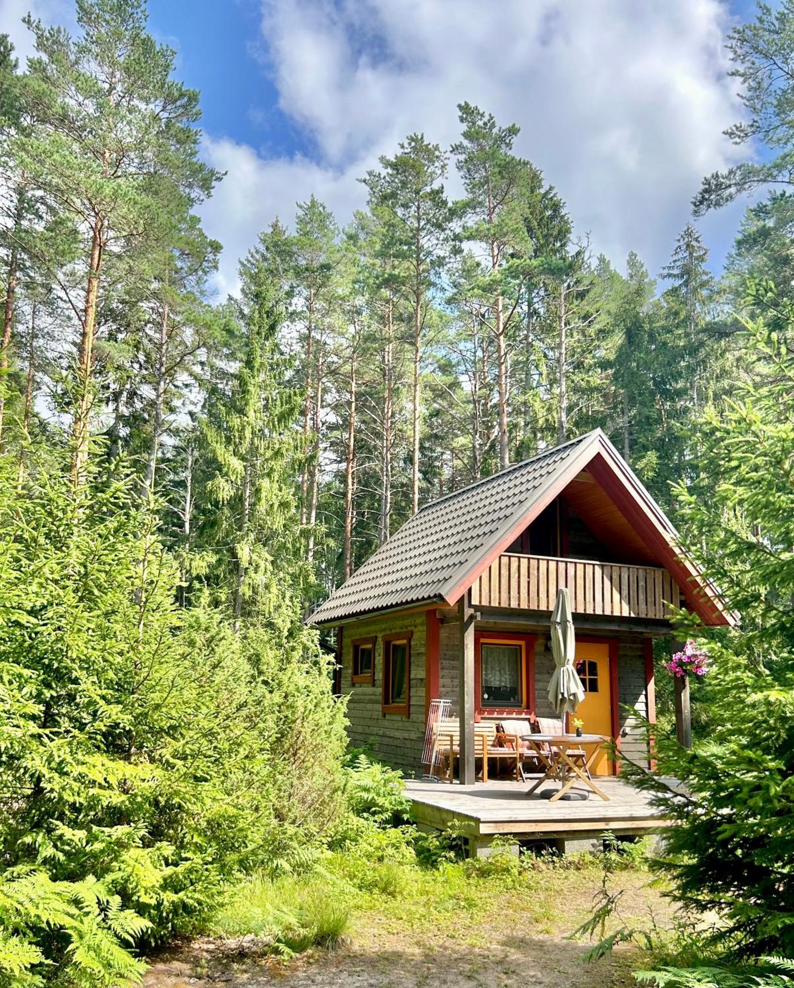 Veela Metsamaja Noarootsi Exterior foto
